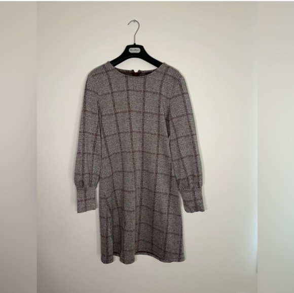 Ann Taylor Dresses & Skirts - Ann TAYLOR DRESS